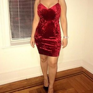 Guess red velvet dress